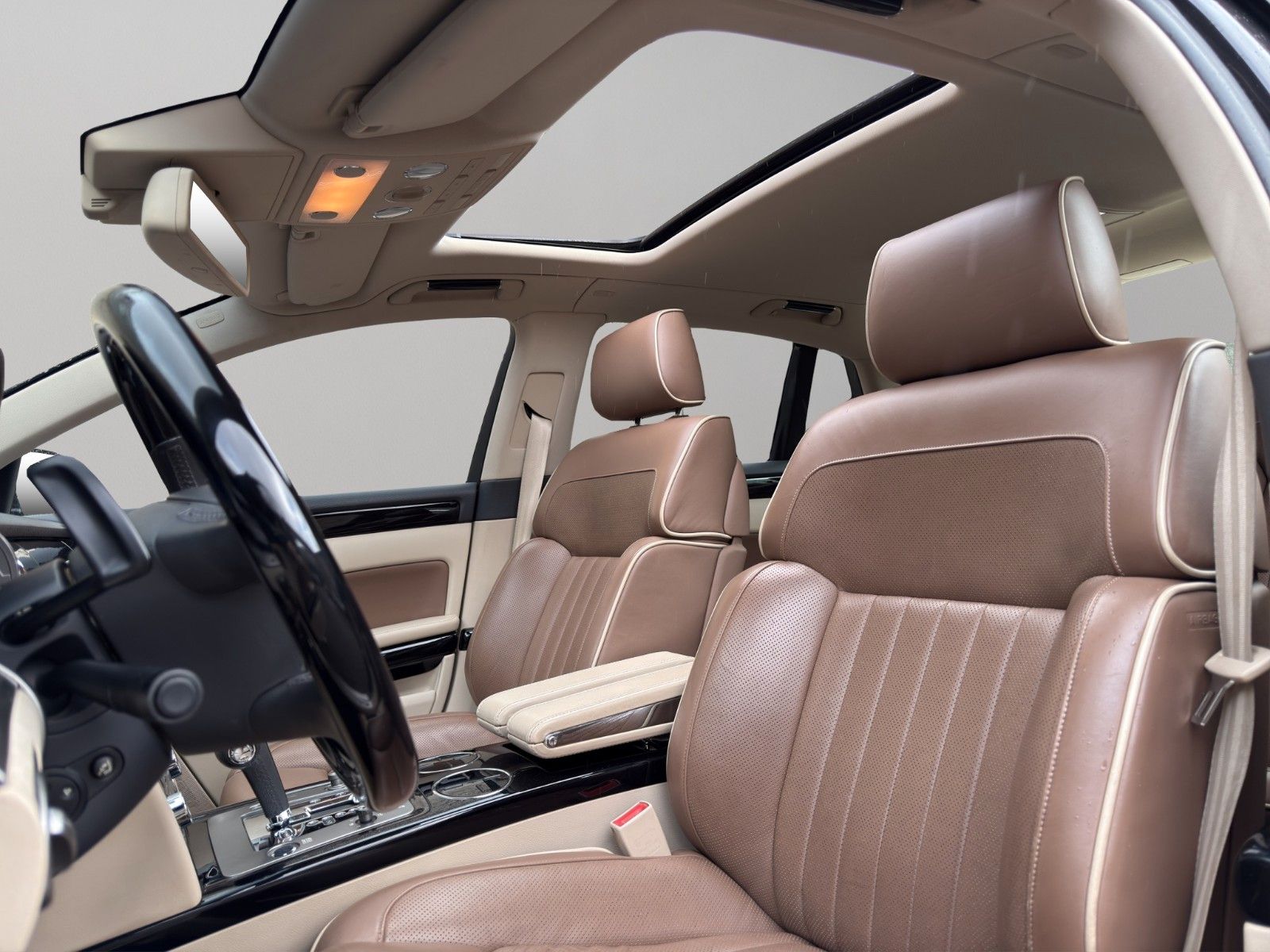 Fahrzeugabbildung Volkswagen Phaeton V6 TDI 4-Sitzer 4Motion *VW Exclusive*