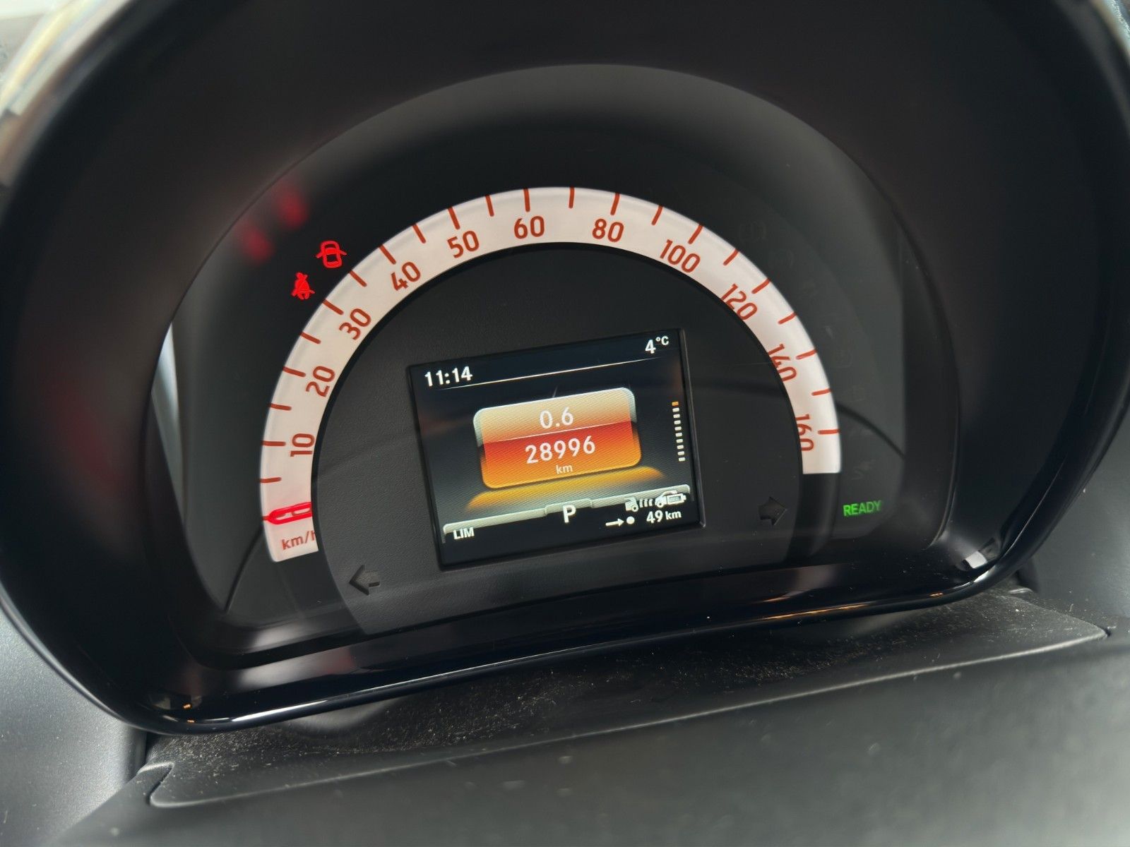 Fahrzeugabbildung Smart ForTwo Coupé EQ Passion *1. Hand*22kW-Bordlader*