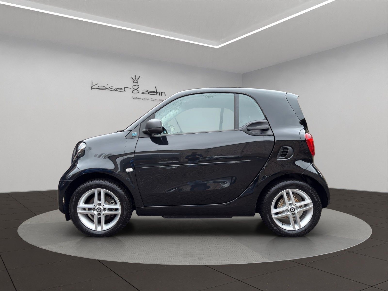 Fahrzeugabbildung Smart ForTwo Coupé EQ Passion *1. Hand*22kW-Bordlader*