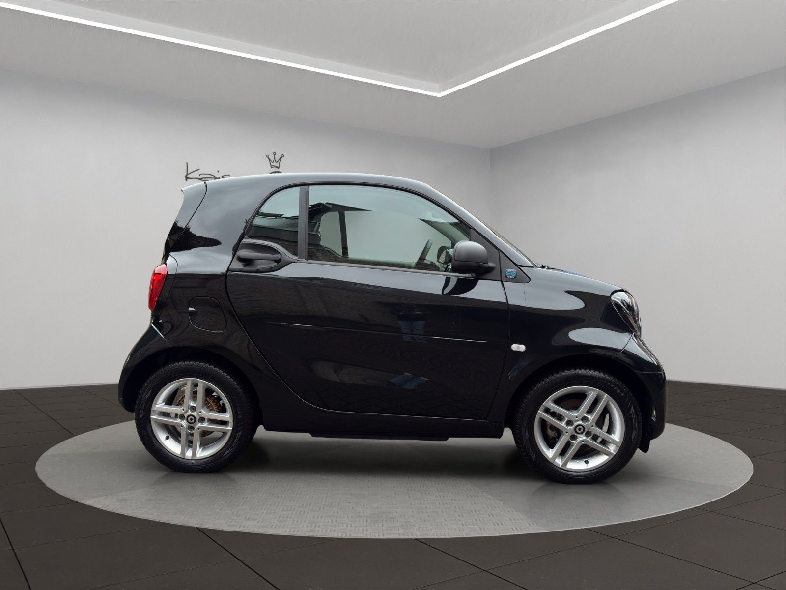 Fahrzeugabbildung Smart ForTwo Coupé EQ Passion *1. Hand*22kW-Bordlader*