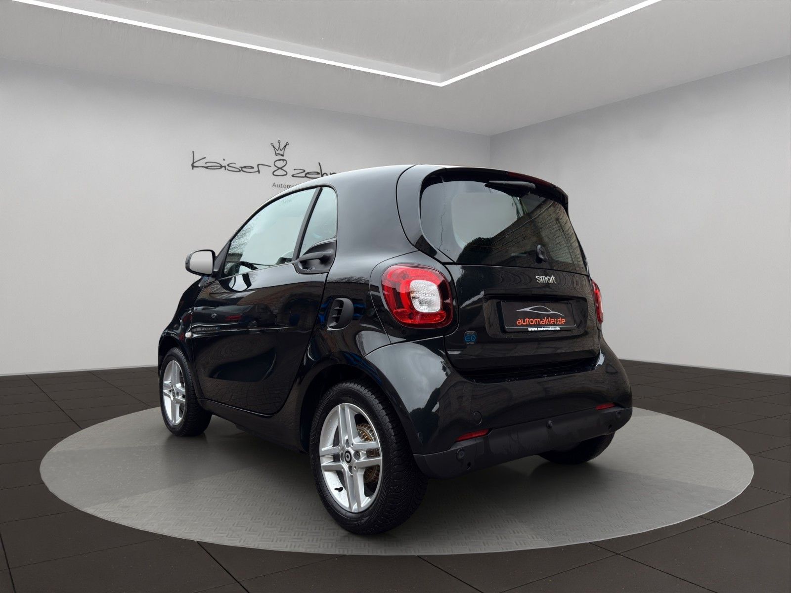 Fahrzeugabbildung Smart ForTwo Coupé EQ Passion *1. Hand*22kW-Bordlader*