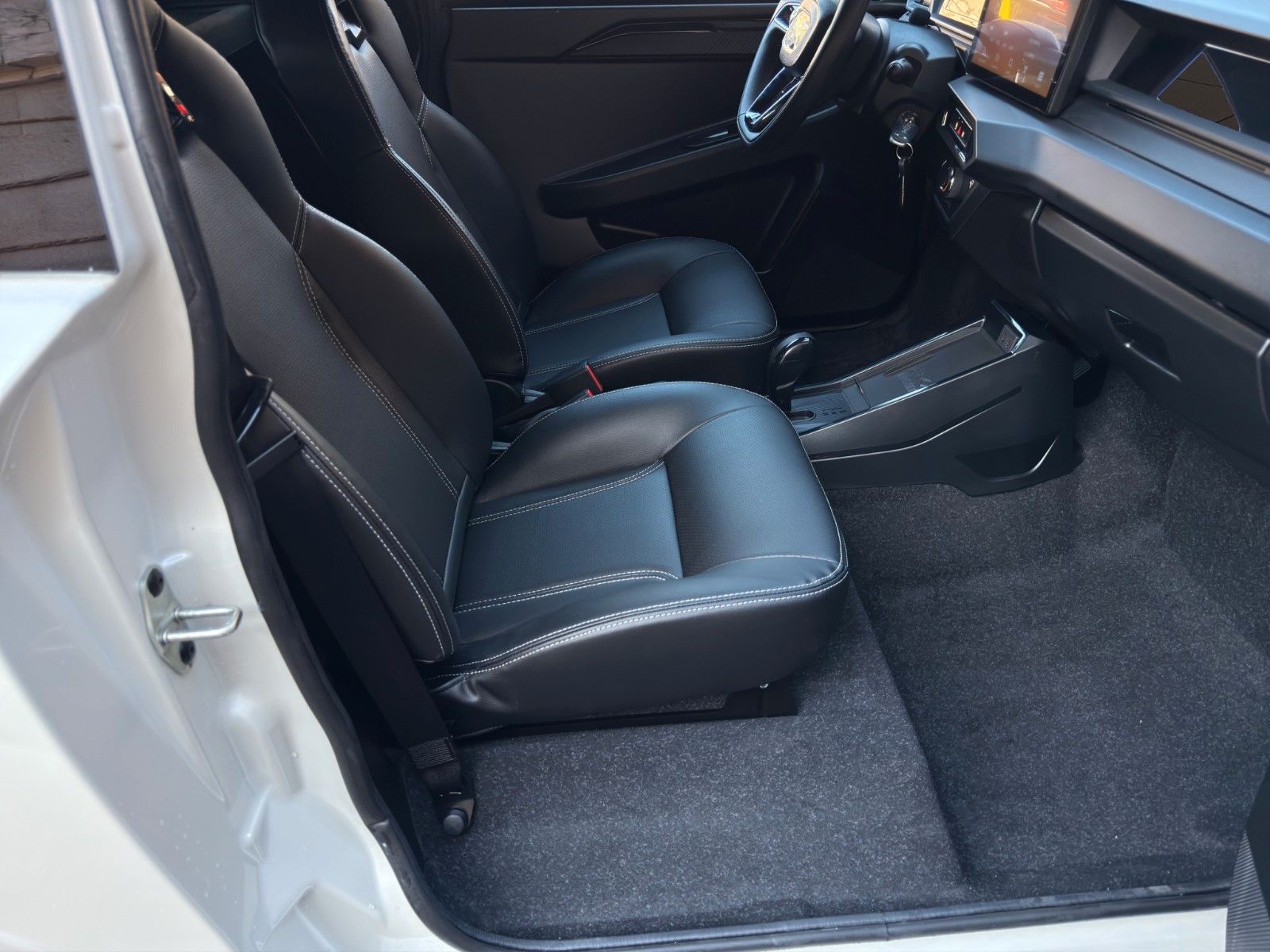 Fahrzeugabbildung Ligier JS 50 D Elite E5+*sofort*CarPlay*Rückfahrkamera*