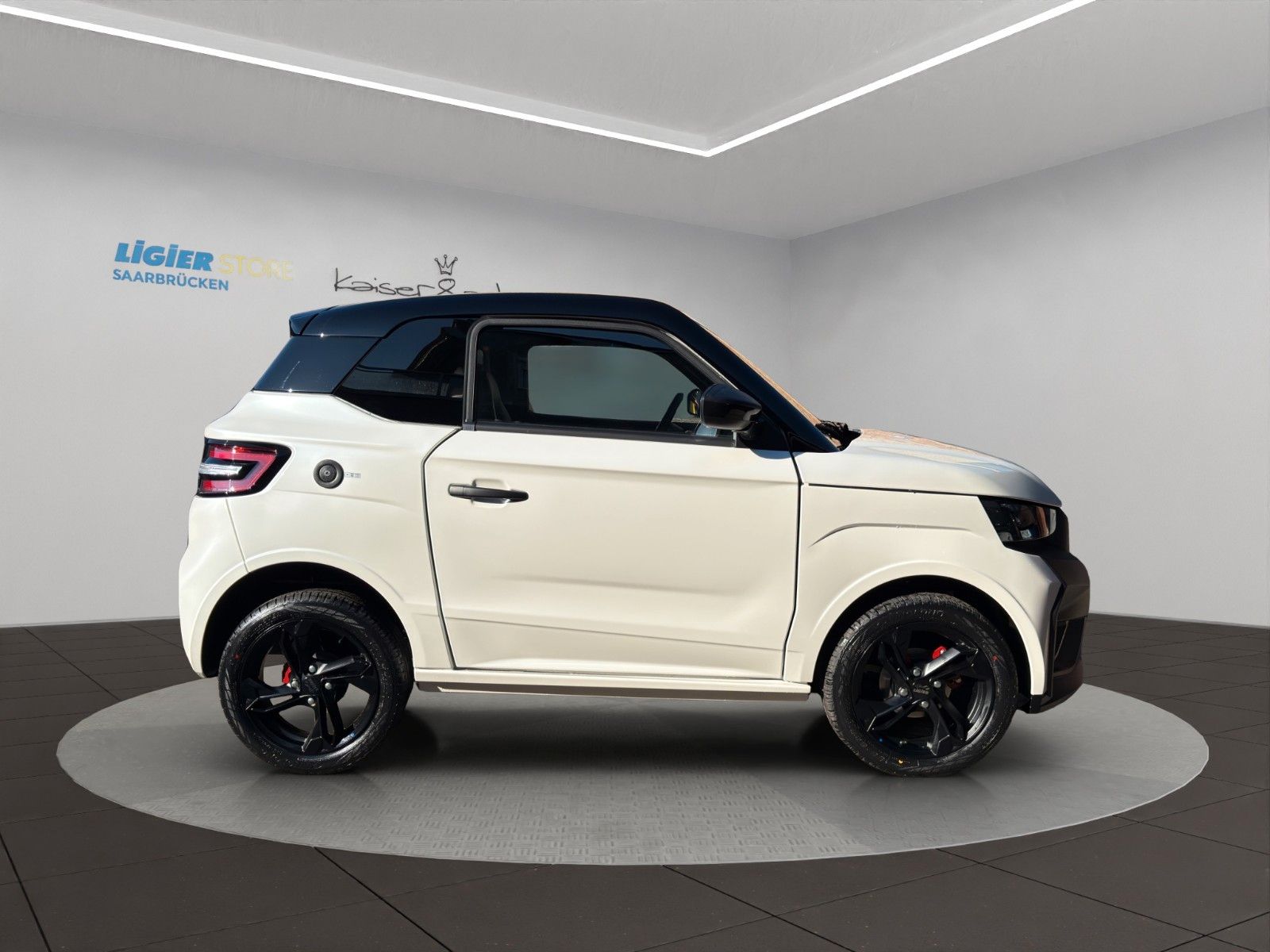 Fahrzeugabbildung Ligier JS 50 D Elite E5+*sofort*CarPlay*Rückfahrkamera*