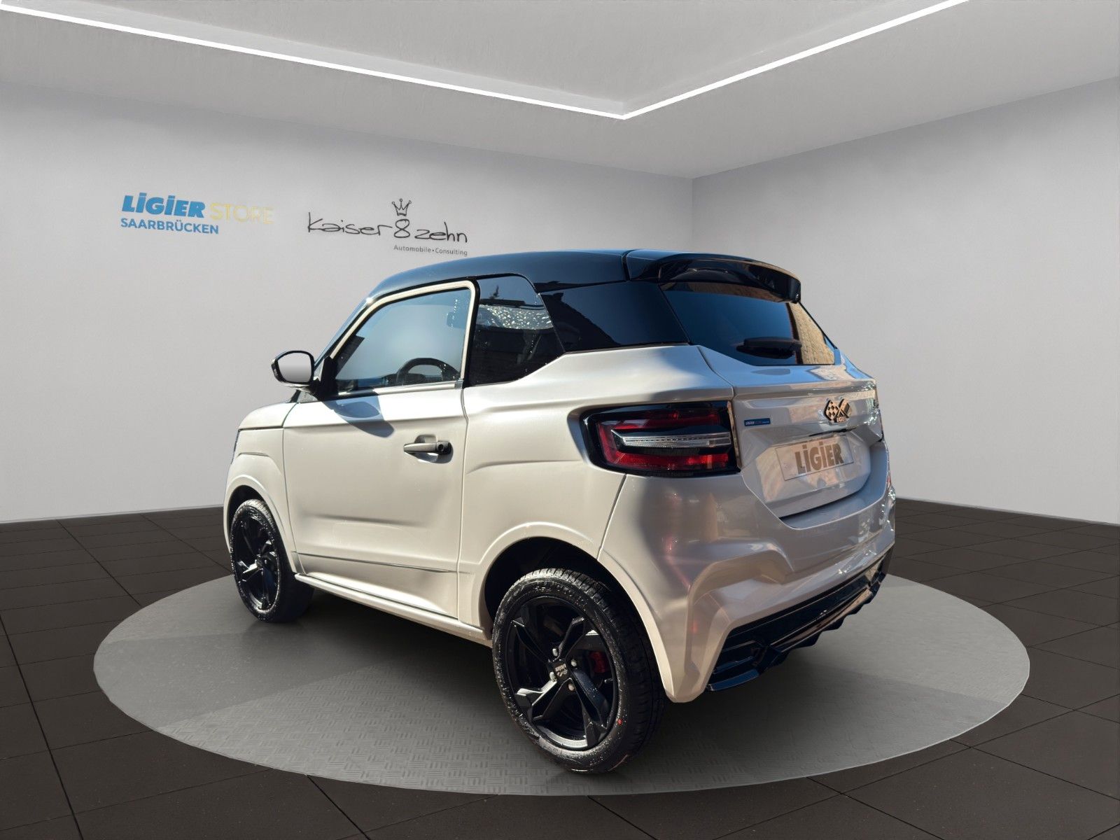 Fahrzeugabbildung Ligier JS 50 D Elite E5+*sofort*CarPlay*Rückfahrkamera*