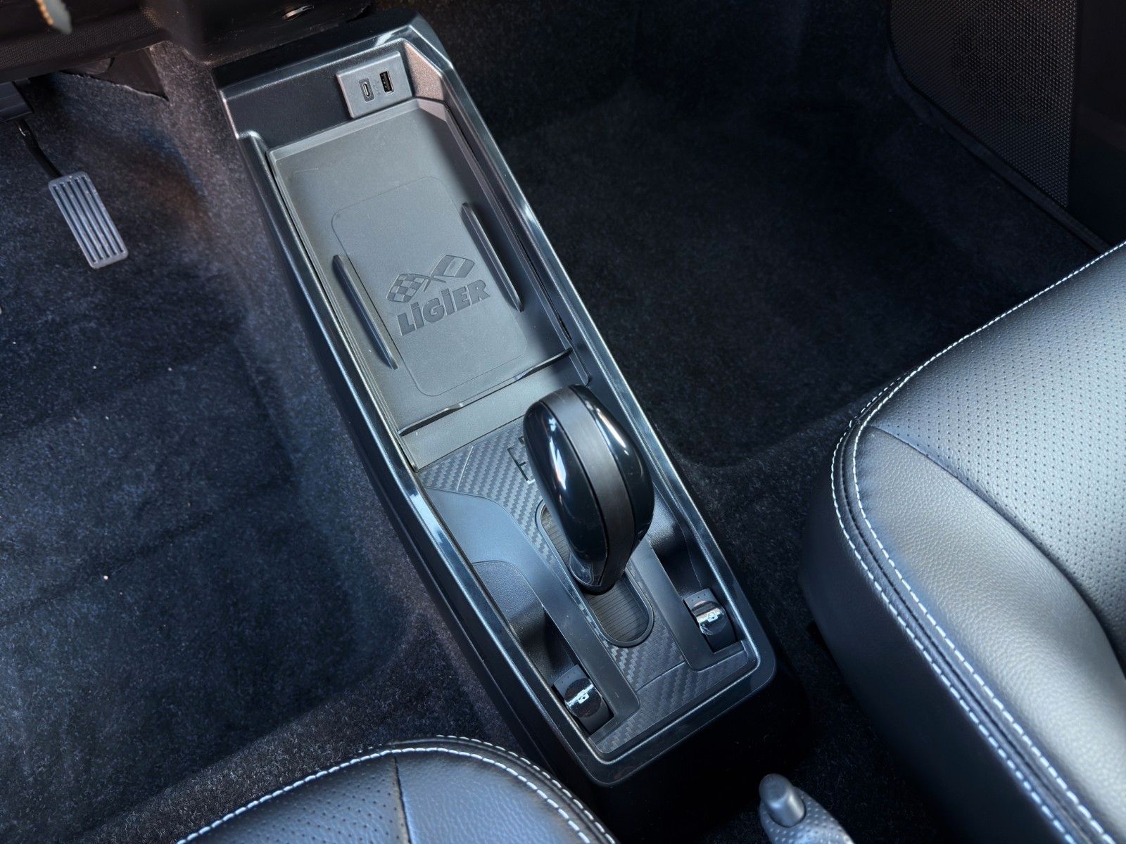 Fahrzeugabbildung Ligier JS 50 D Elite E5+*sofort*CarPlay*Rückfahrkamera*