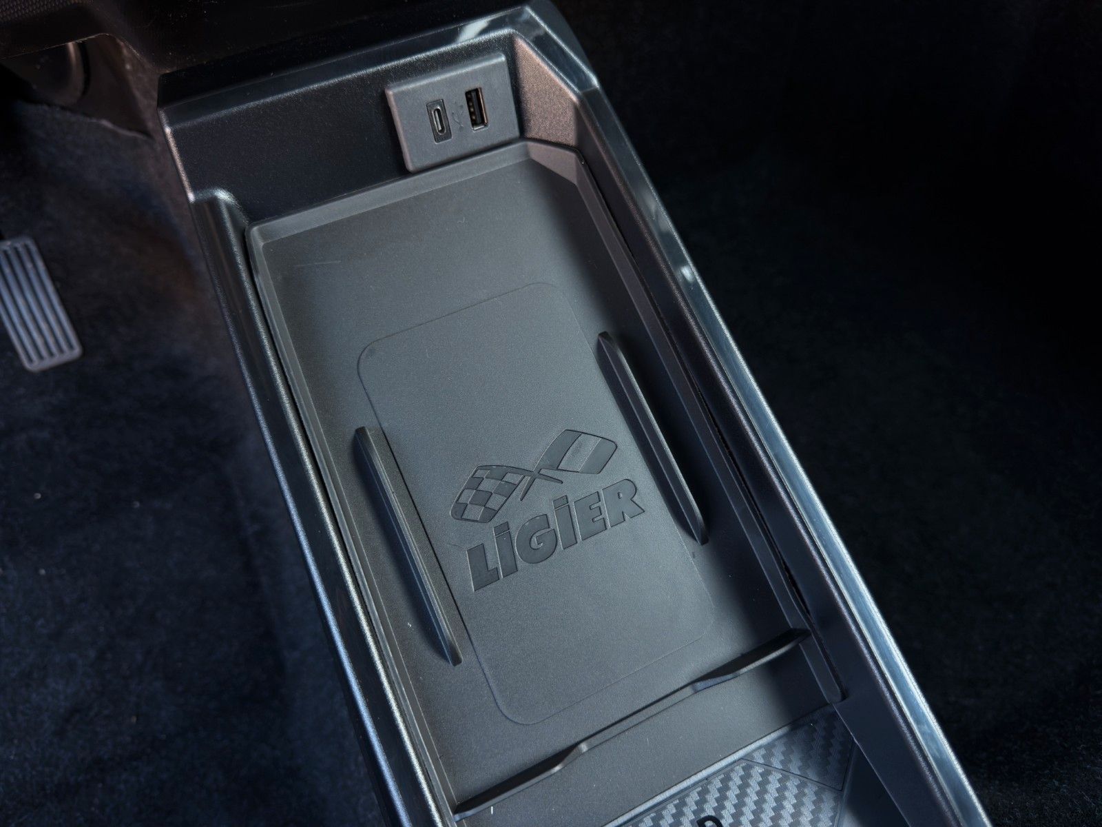 Fahrzeugabbildung Ligier JS 50 D Elite E5+*sofort*CarPlay*Rückfahrkamera*