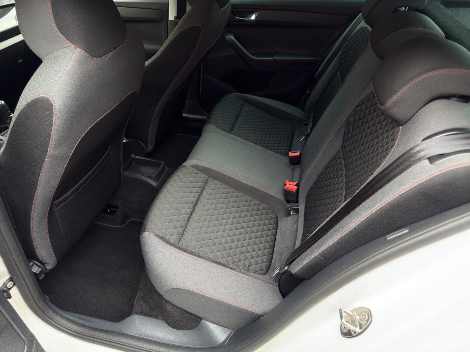 Fahrzeugabbildung SKODA Fabia R5 *2.Hand* *1 of 1.300*