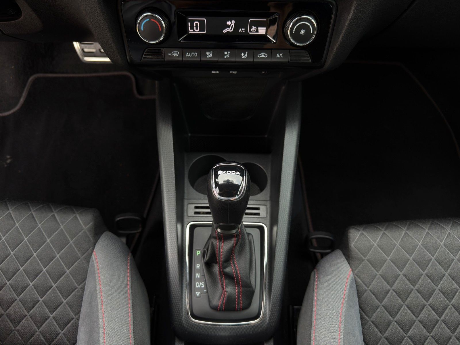 Fahrzeugabbildung SKODA Fabia R5 *2.Hand* *1 of 1.300*