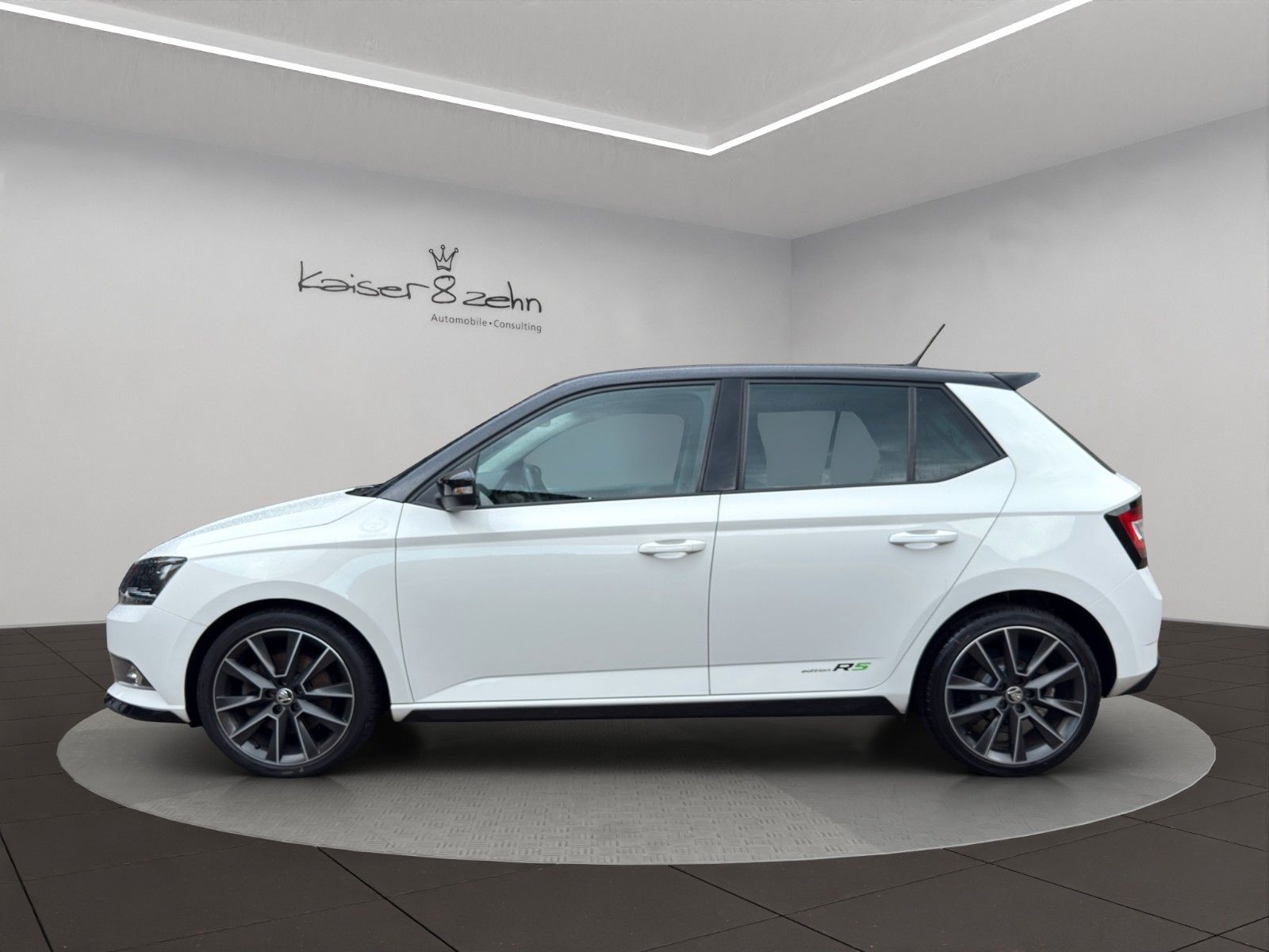 Fahrzeugabbildung SKODA Fabia R5 *2.Hand* *1 of 1.300*