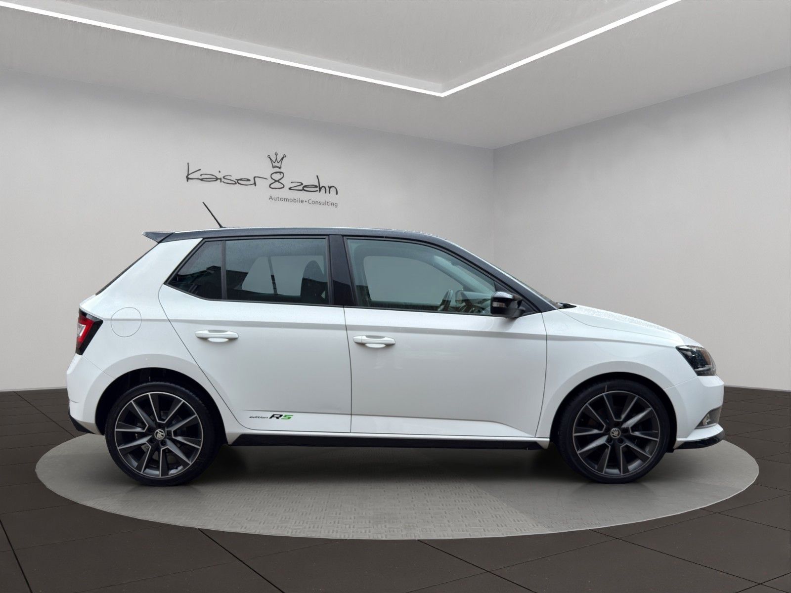 Fahrzeugabbildung SKODA Fabia R5 *2.Hand* *1 of 1.300*