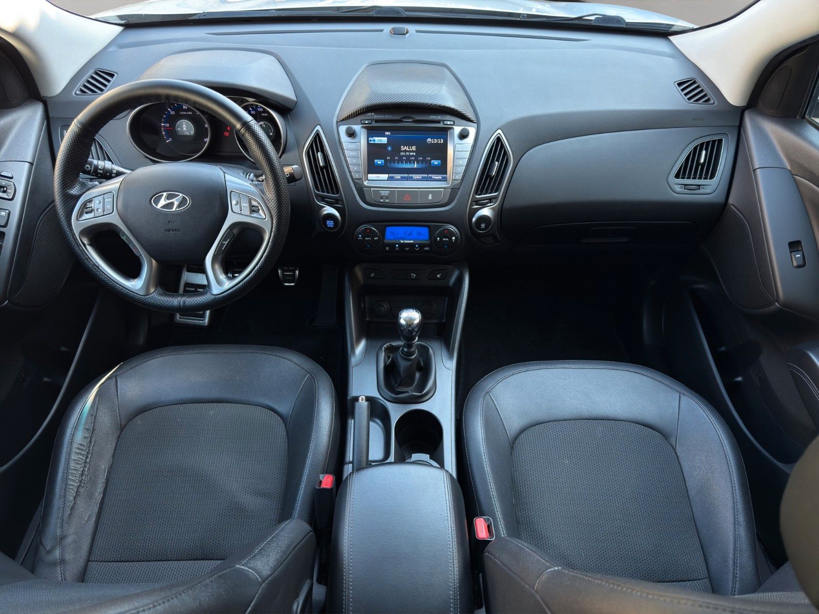 Fahrzeugabbildung Hyundai ix35 2.0 CRDi World Cup Gold*Rückfahrkamera*