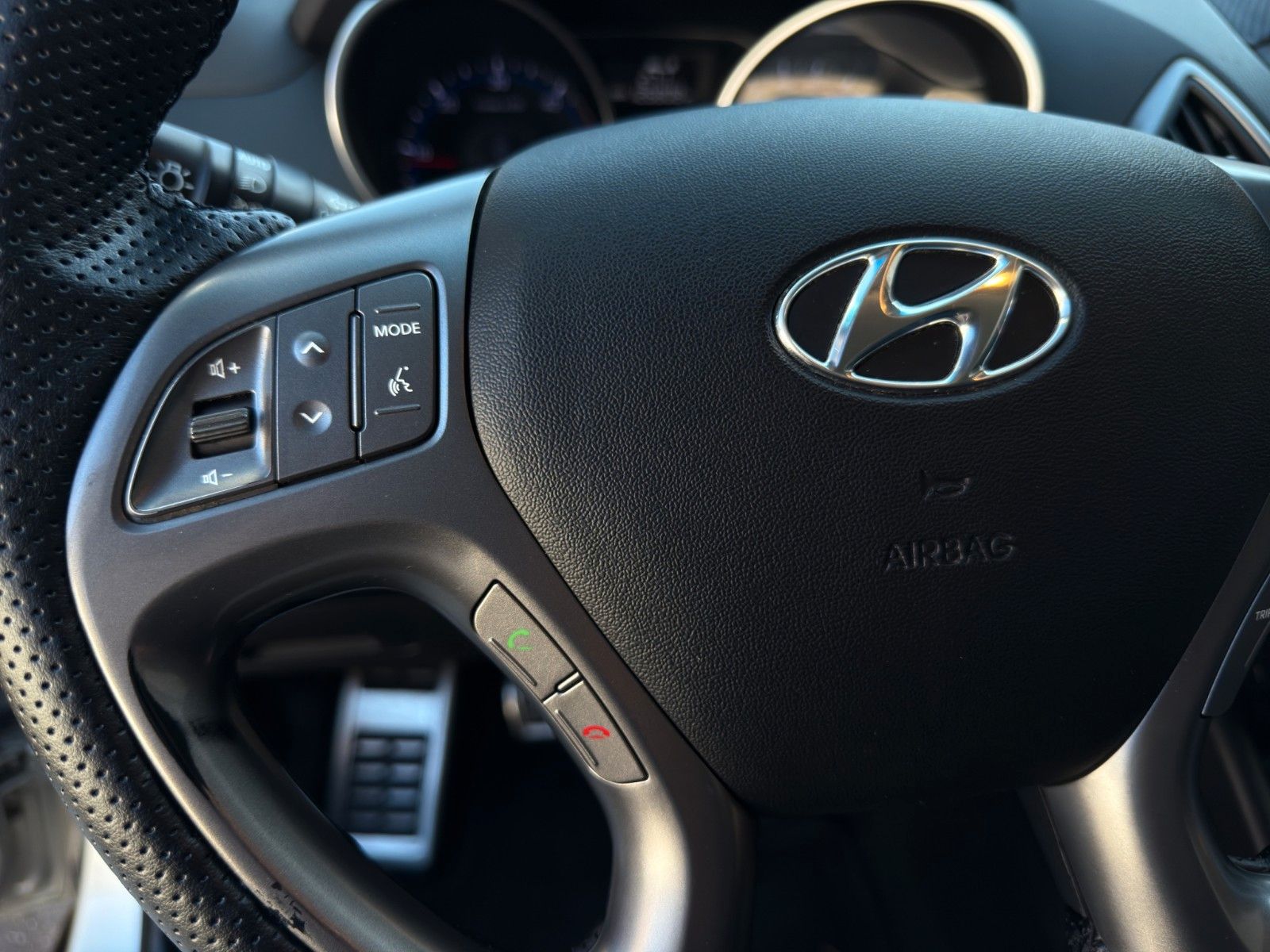 Fahrzeugabbildung Hyundai ix35 2.0 CRDi World Cup Gold*Rückfahrkamera*