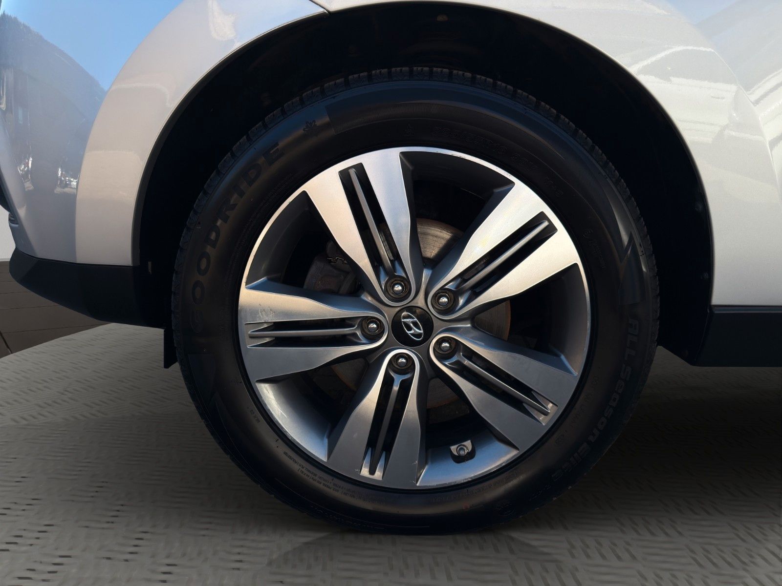 Fahrzeugabbildung Hyundai ix35 2.0 CRDi World Cup Gold*Rückfahrkamera*