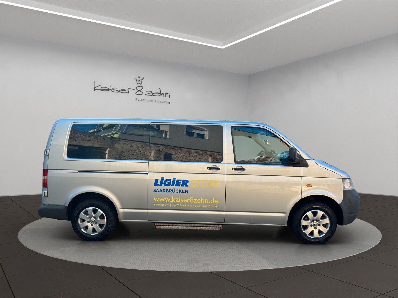 Fahrzeugabbildung Volkswagen T5 Shuttle lang