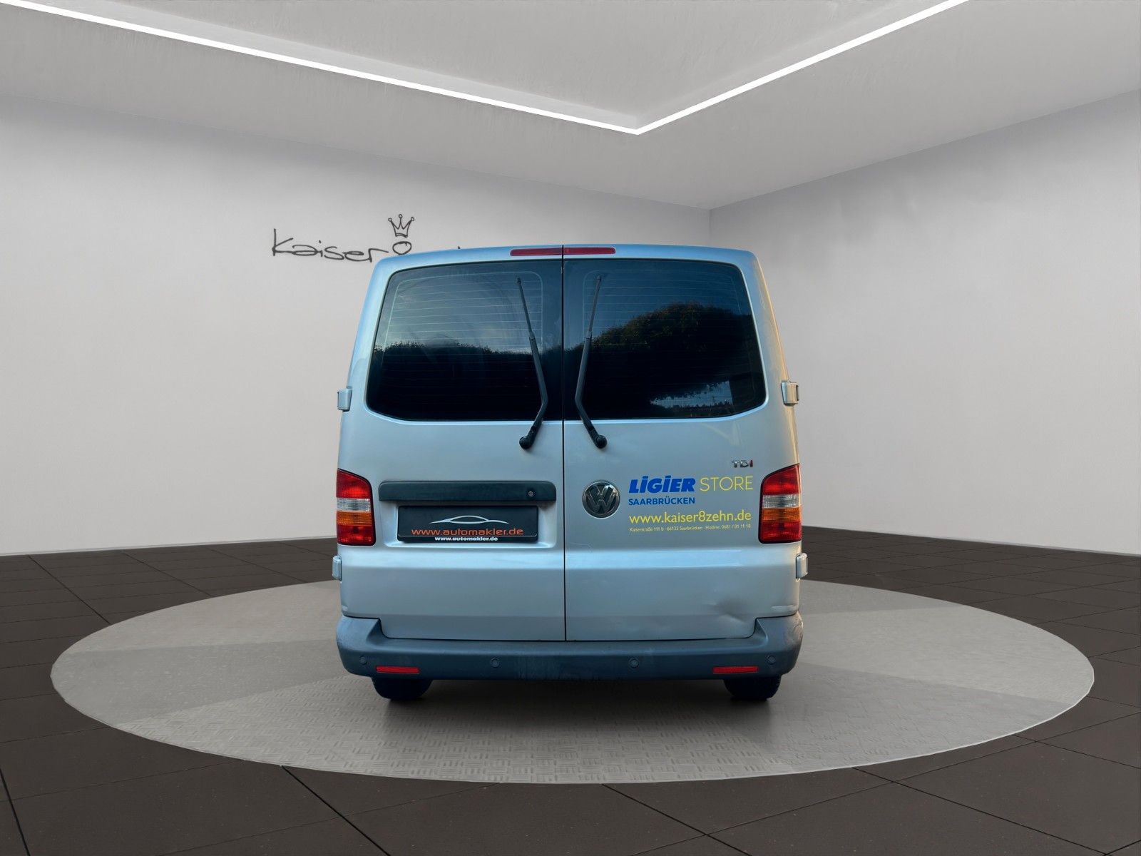 Fahrzeugabbildung Volkswagen T5 Shuttle lang