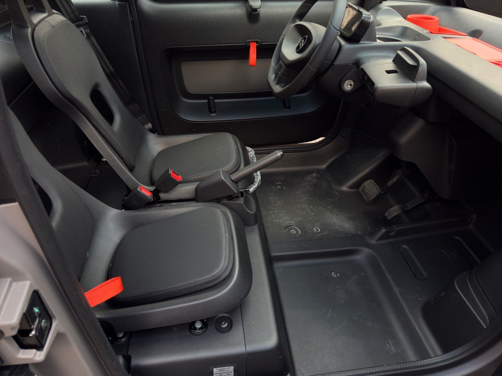 Fahrzeugabbildung Citroën Ami Basis*Spicy-Paket*VFW*