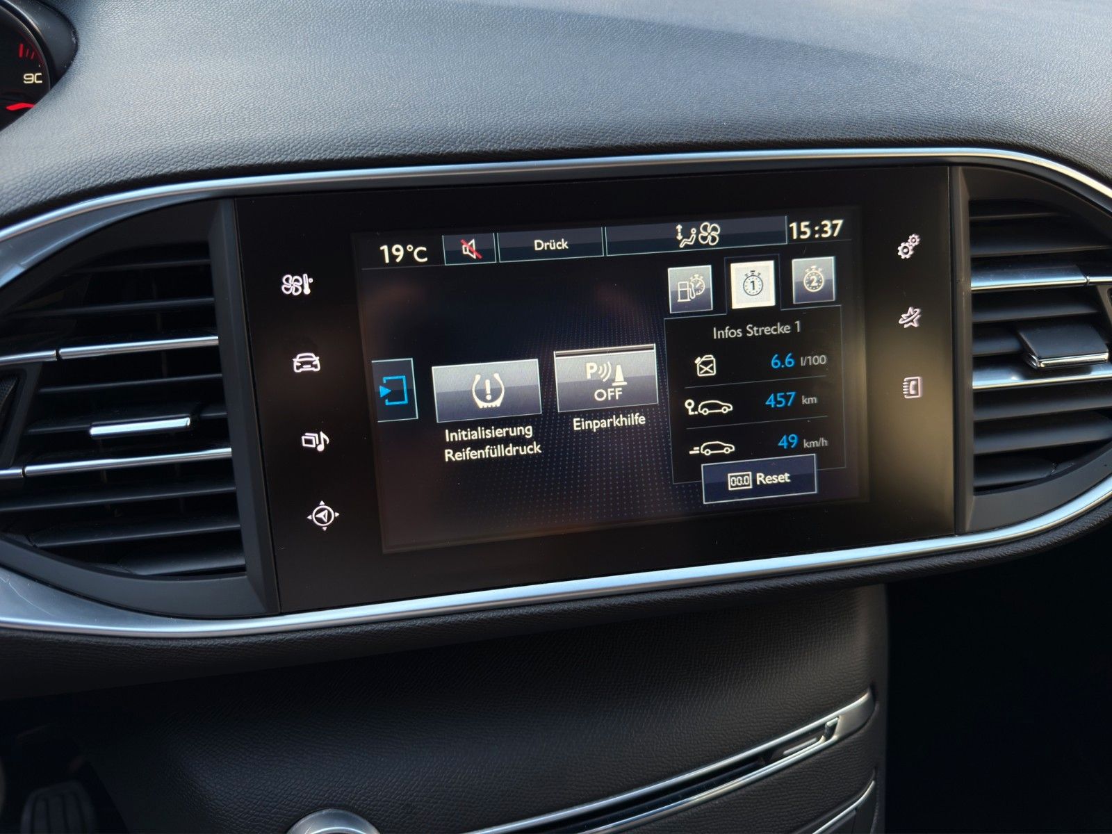 Fahrzeugabbildung Peugeot 308 Active *2.Hand*Rückfahrkamera*Sitzheizung*