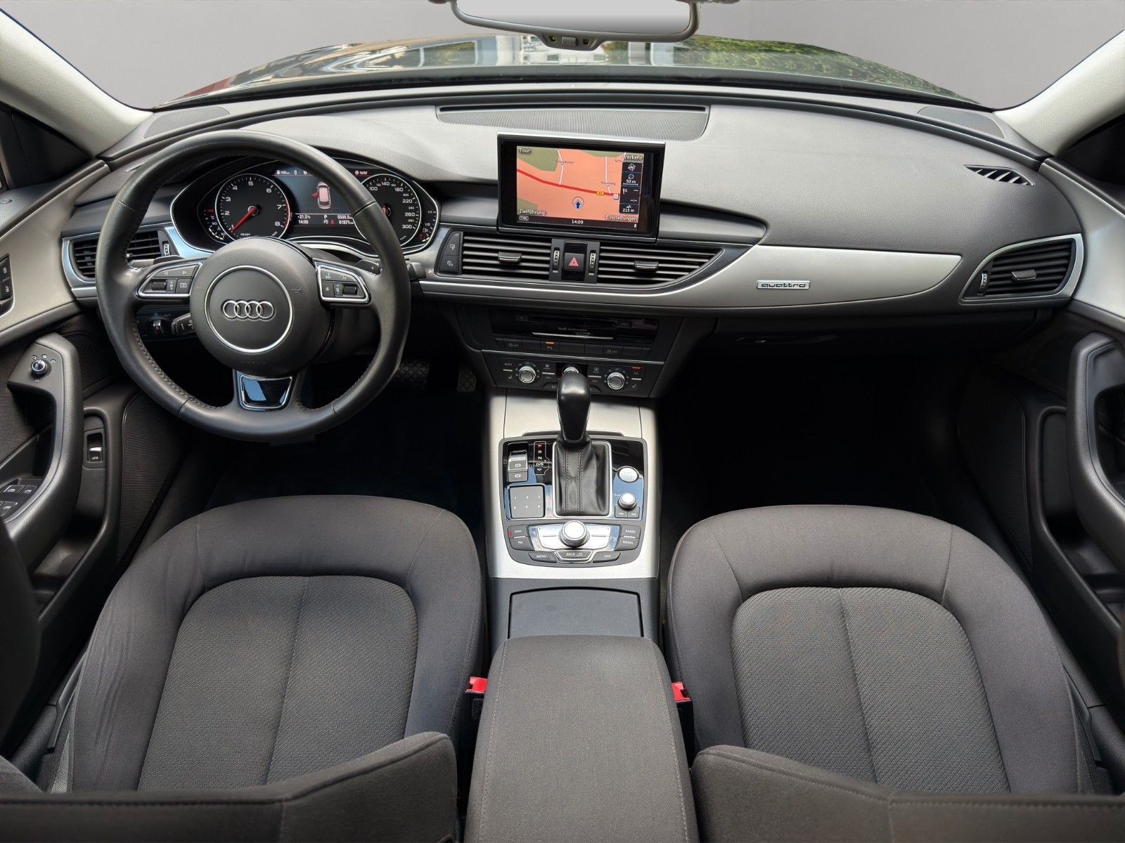 Fahrzeugabbildung Audi A6 2.0 TFSI S tronic quattro Avant *2.Hand*PDC*