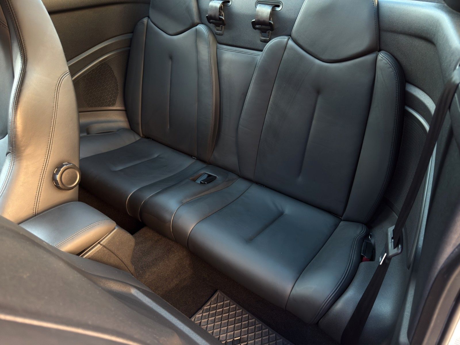 Fahrzeugabbildung Peugeot RCZ 1.6 200 THP *3.Hand*Bluetooth*PDC*