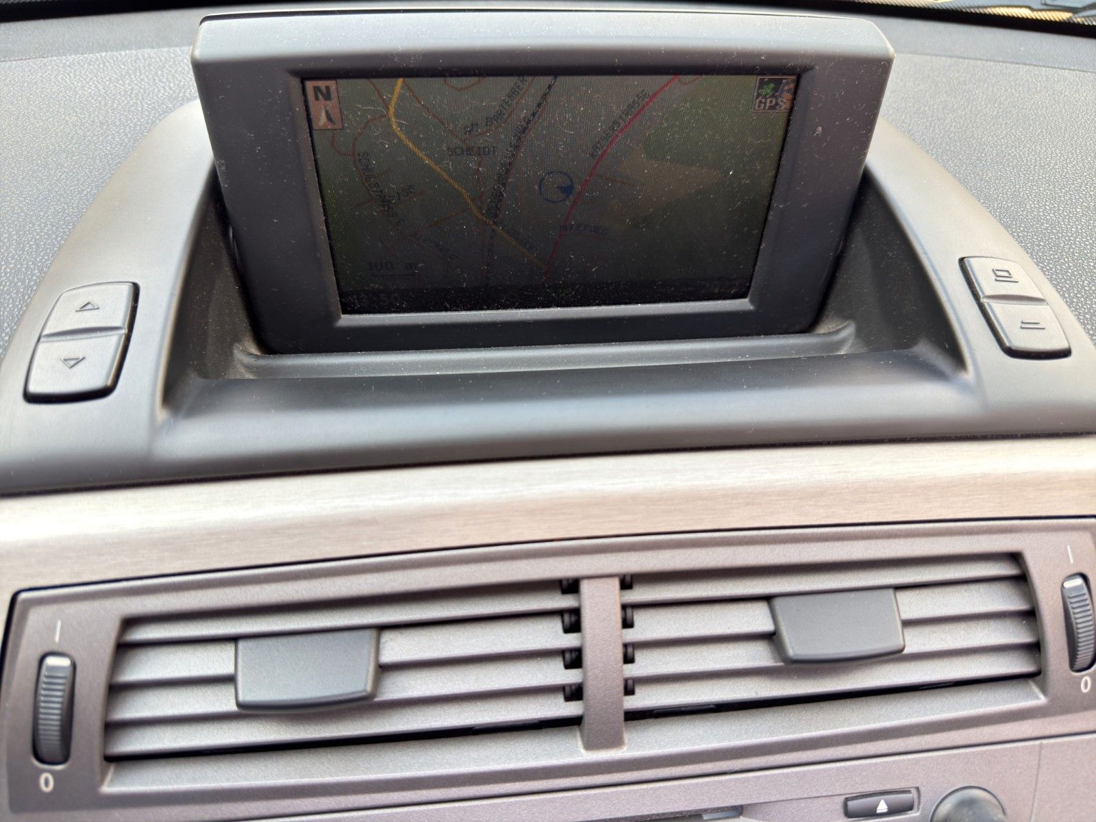 Fahrzeugabbildung BMW Z4 Roadster 3.0i *PDC*Navi*Leder*