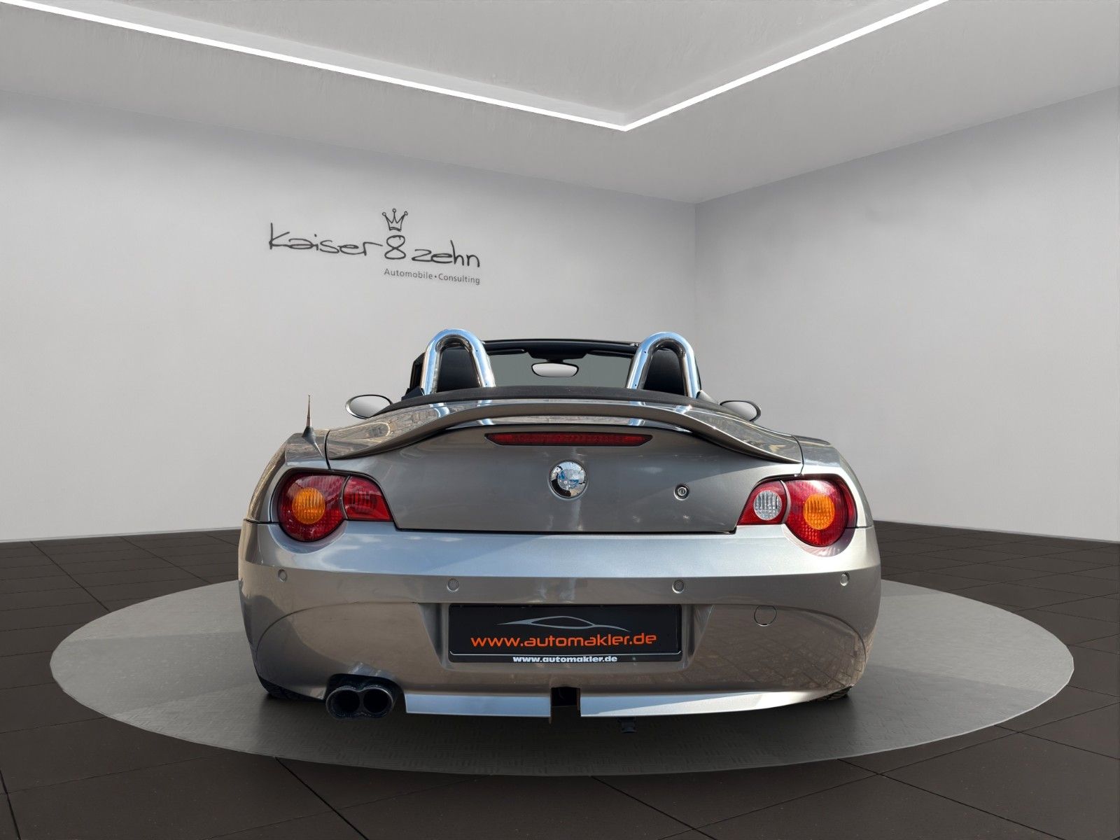 Fahrzeugabbildung BMW Z4 Roadster 3.0i *PDC*Navi*Leder*