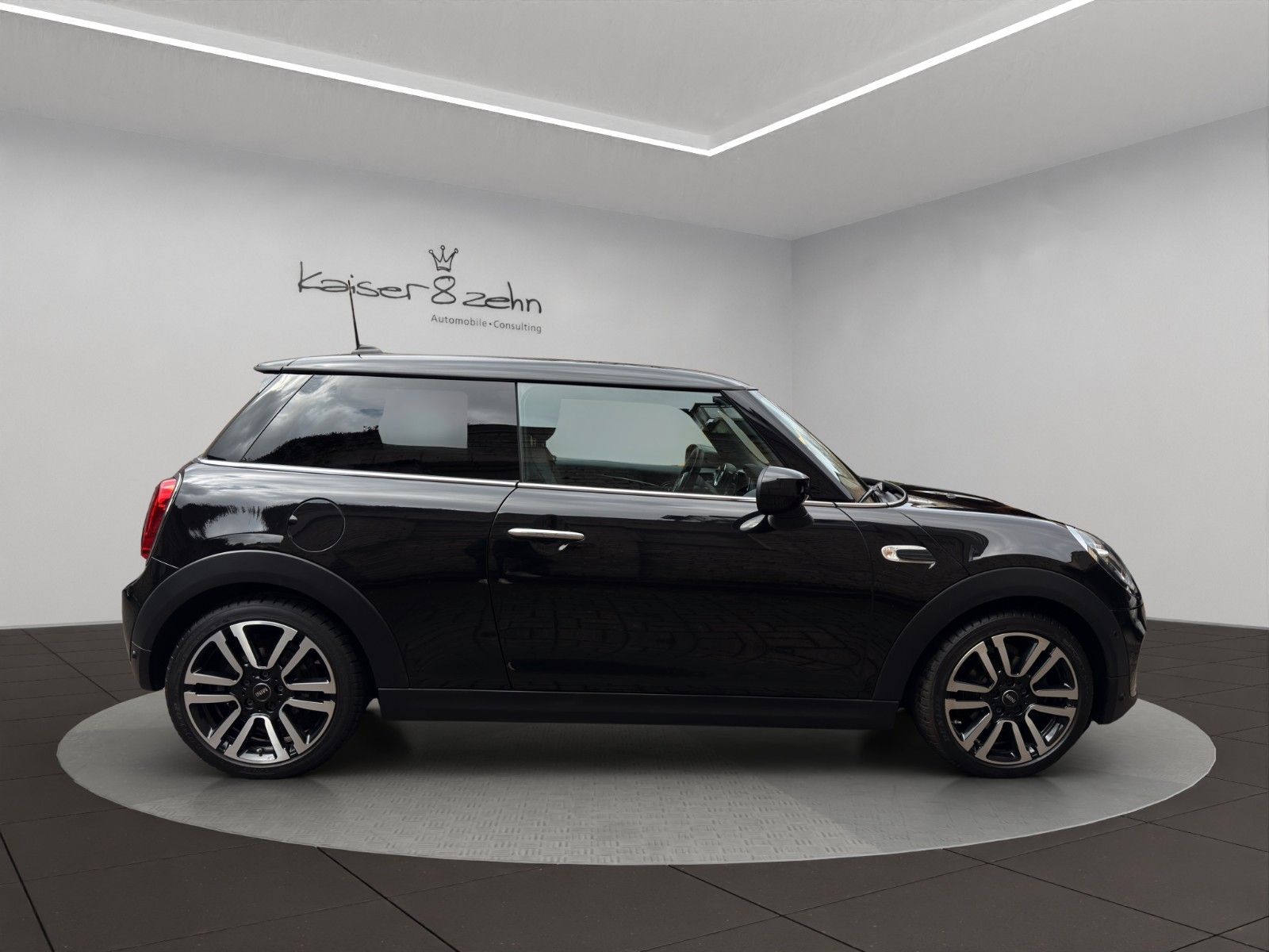 Fahrzeugabbildung MINI Cooper Automatik *1. Hand*Bluetooth*Pano-Dach*