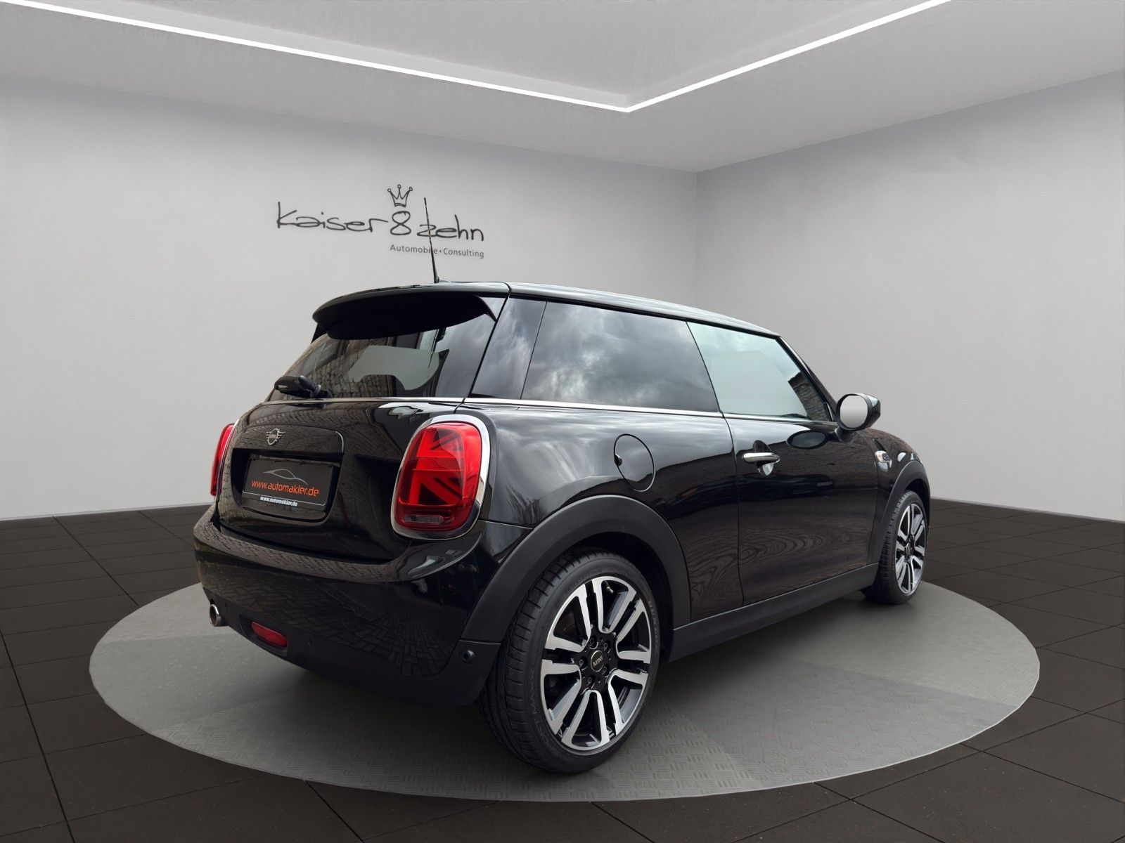 Fahrzeugabbildung MINI Cooper Automatik *1. Hand*Bluetooth*Pano-Dach*