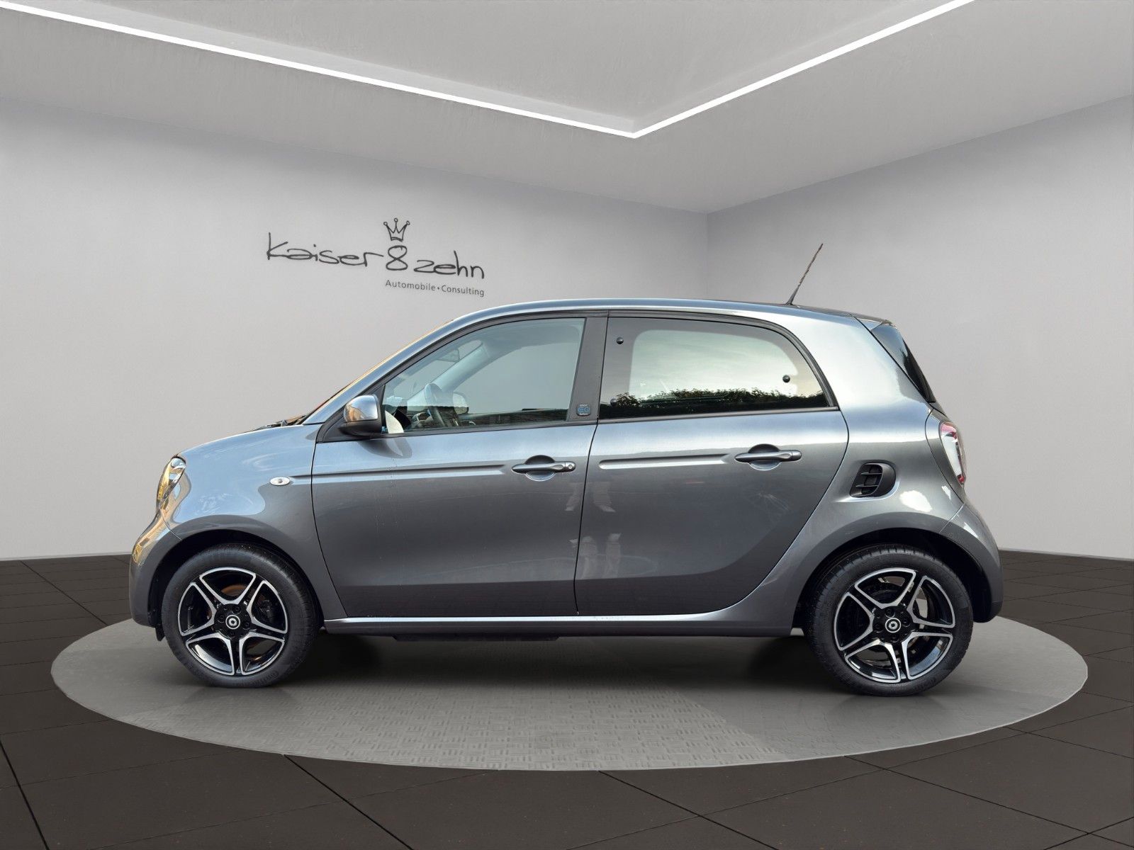 Fahrzeugabbildung Smart ForFour 453 EQ Pulse *exclusiv Paket plus*