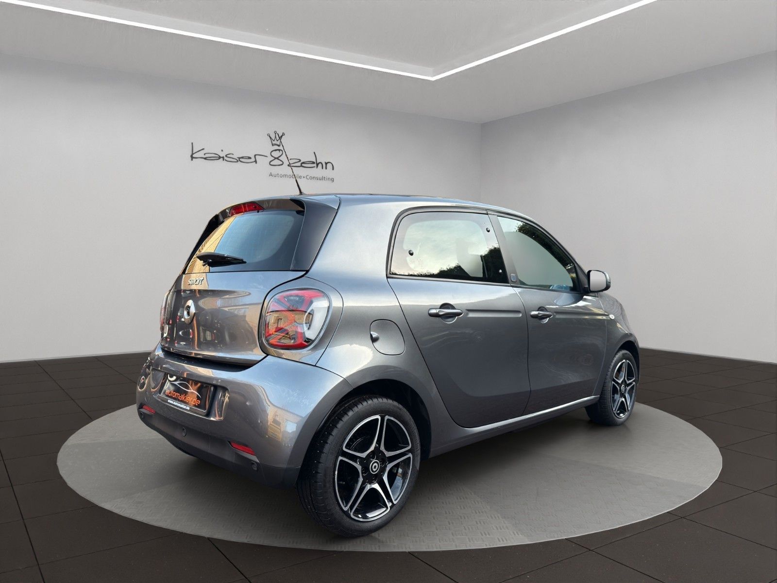 Fahrzeugabbildung Smart ForFour 453 EQ Pulse *exclusiv Paket plus*