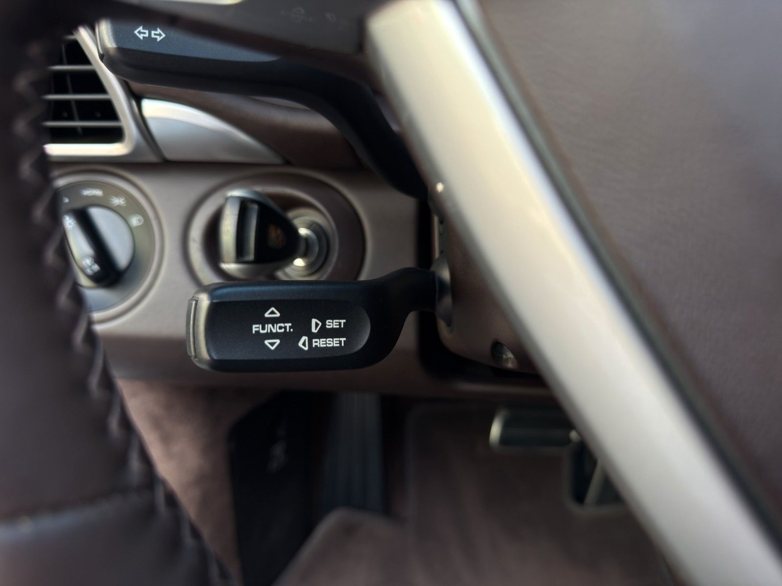 Fahrzeugabbildung Porsche 997.1 Turbo Cabriolet *2. Hand*Lederpaket*Bose*