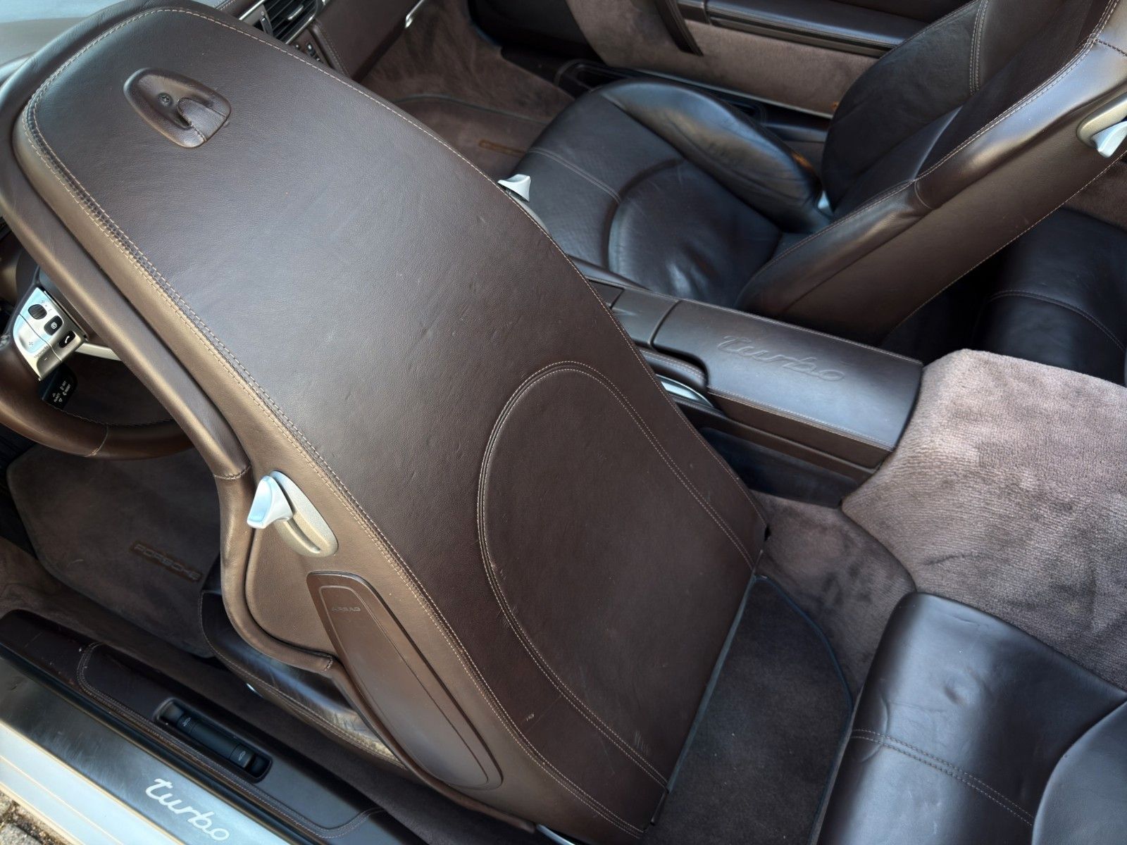Fahrzeugabbildung Porsche 997.1 Turbo Cabriolet *2. Hand*Lederpaket*Bose*