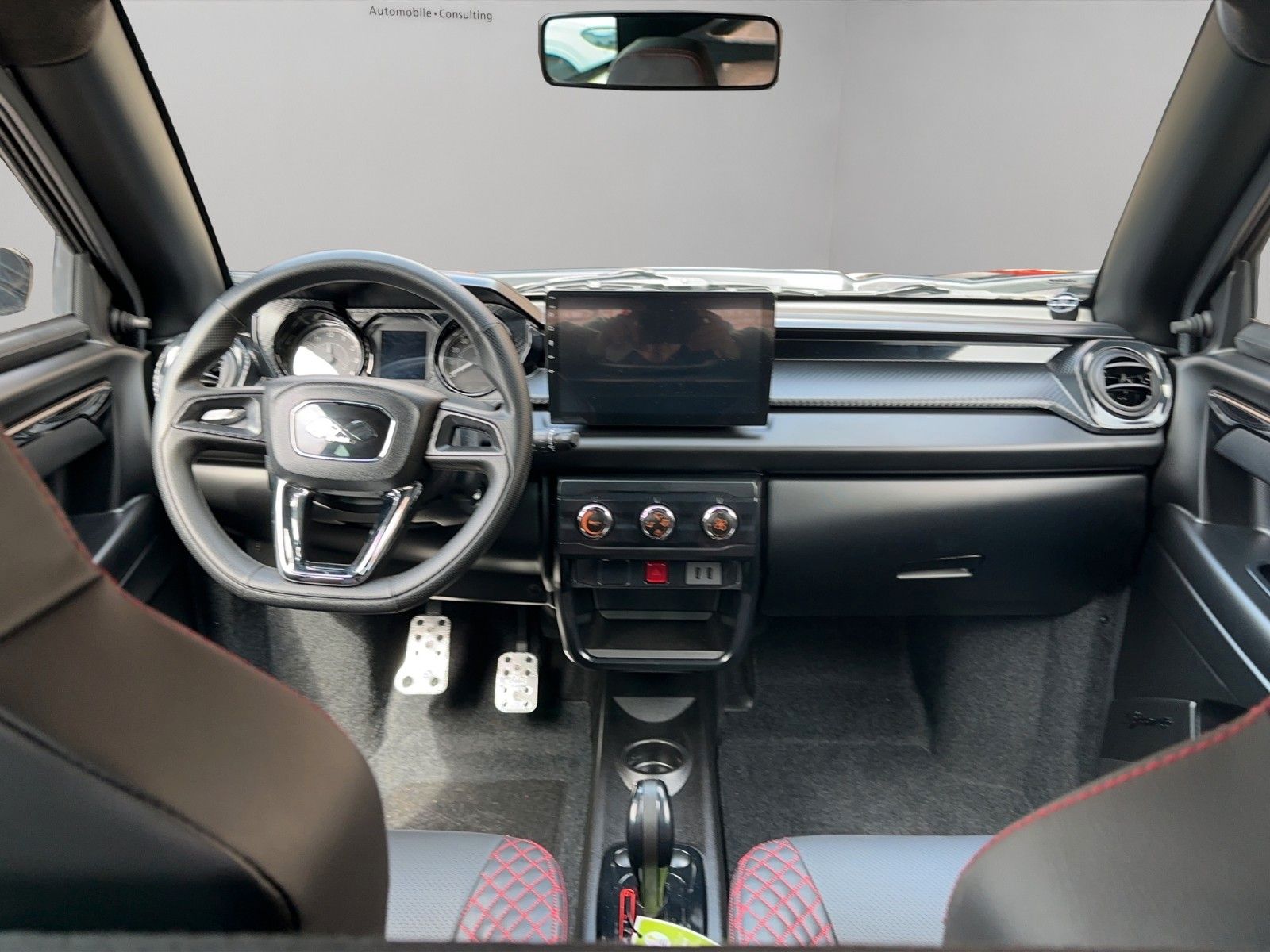 Fahrzeugabbildung Ligier JS 60 Sport Ultimate DCI *Klima*CarPlay*