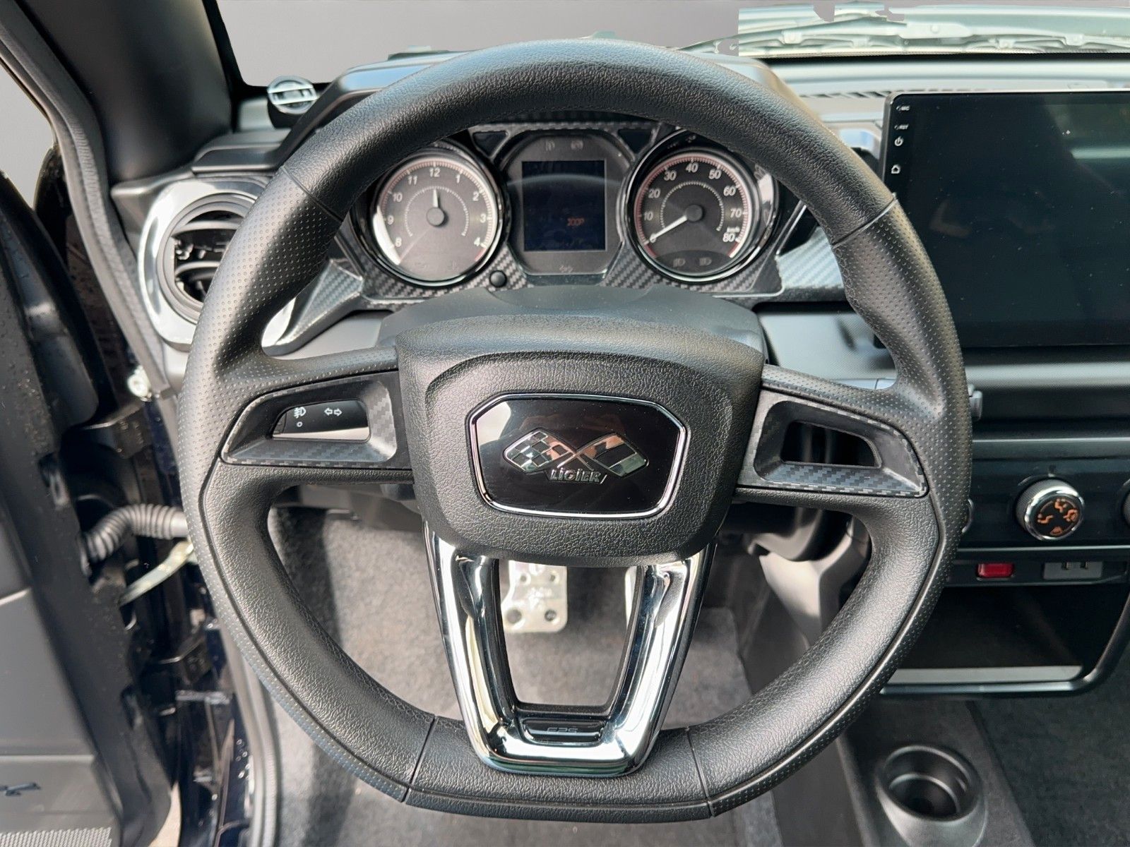 Fahrzeugabbildung Ligier JS 60 Sport Ultimate DCI *Klima*CarPlay*