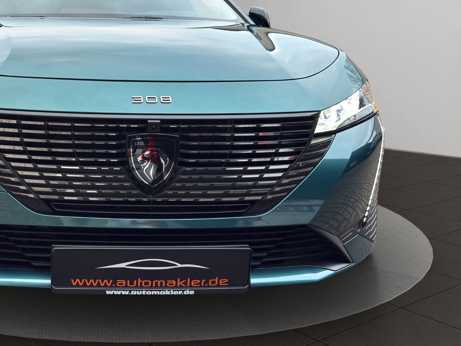 Fahrzeugabbildung Peugeot 308 SW GT Plug-In Hybrid*2. Hand*CarPlay*