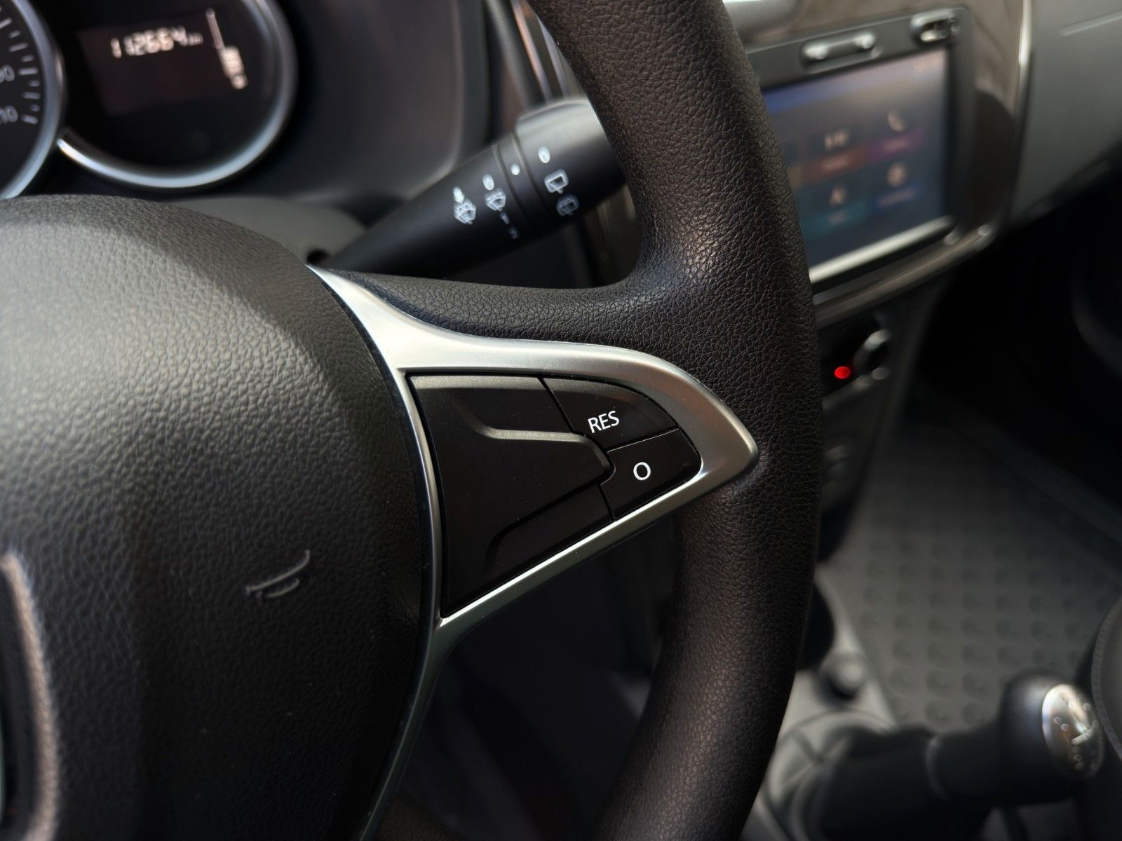 Fahrzeugabbildung Dacia Logan MCV II Kombi *1. Hand*Bluetooth*