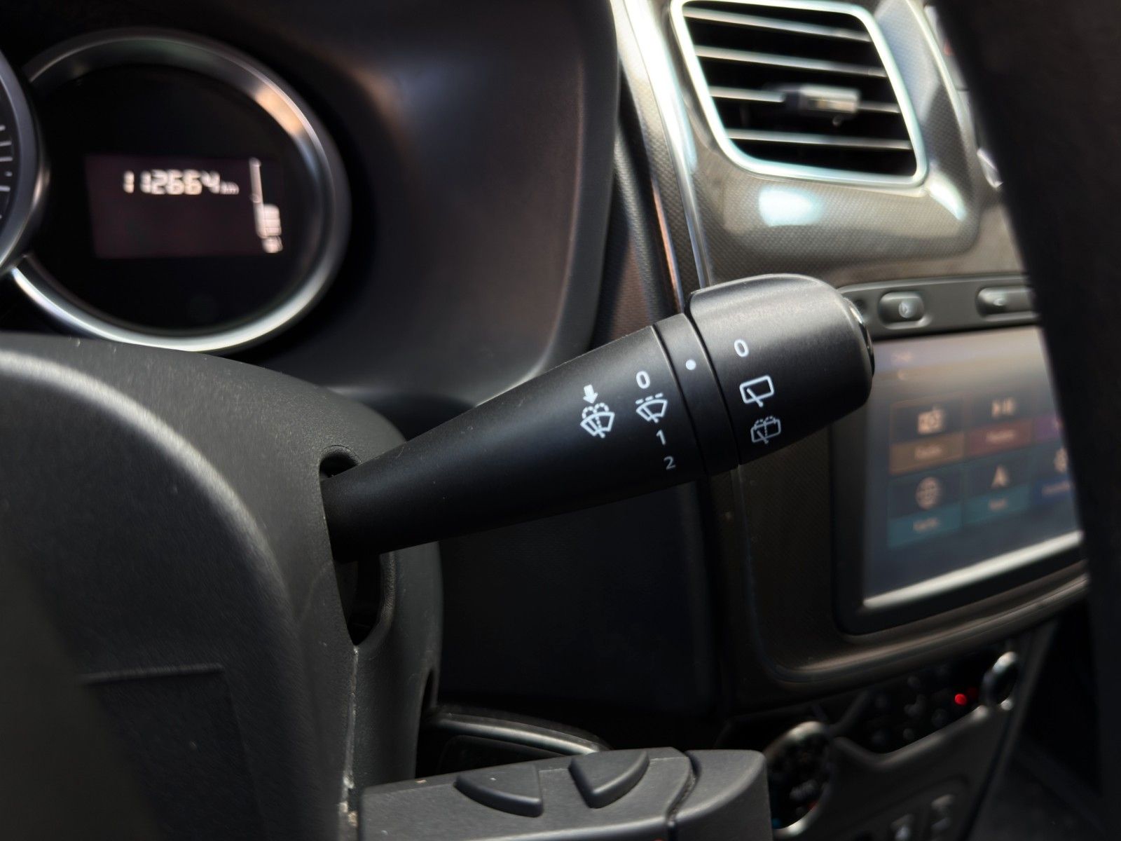 Fahrzeugabbildung Dacia Logan MCV II Kombi *1. Hand*Bluetooth*