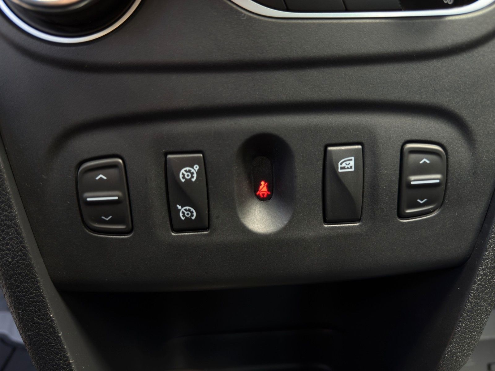 Fahrzeugabbildung Dacia Logan MCV II Kombi *1. Hand*Bluetooth*