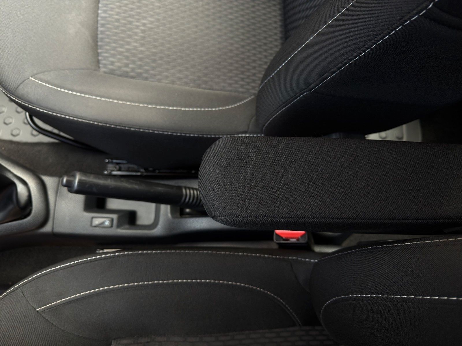 Fahrzeugabbildung Dacia Logan MCV II Kombi *1. Hand*Bluetooth*