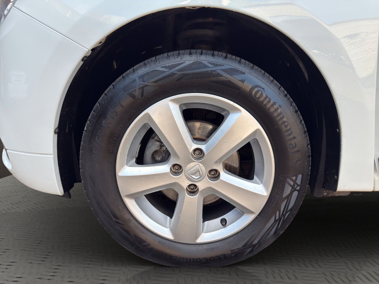 Fahrzeugabbildung Dacia Logan MCV II Kombi *1. Hand*Bluetooth*