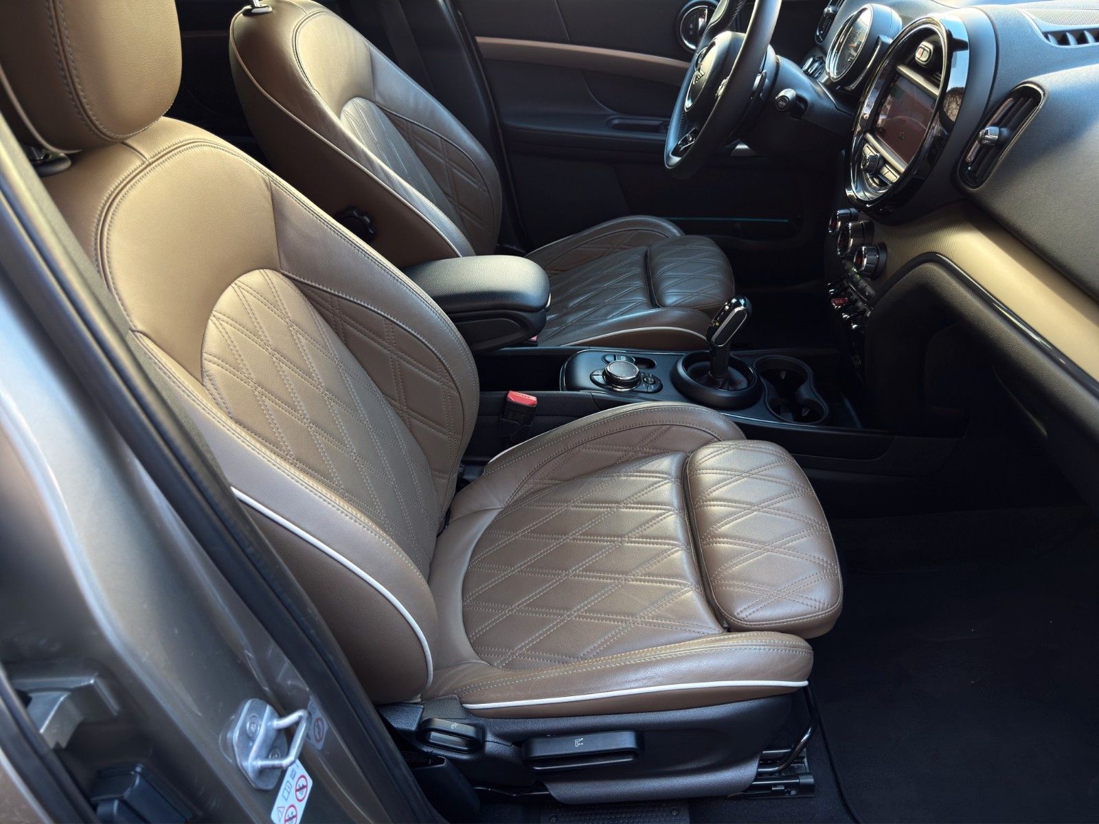 Fahrzeugabbildung MINI Countryman S (Cooper)*Bluetooth*PDC*Chili-Paket*