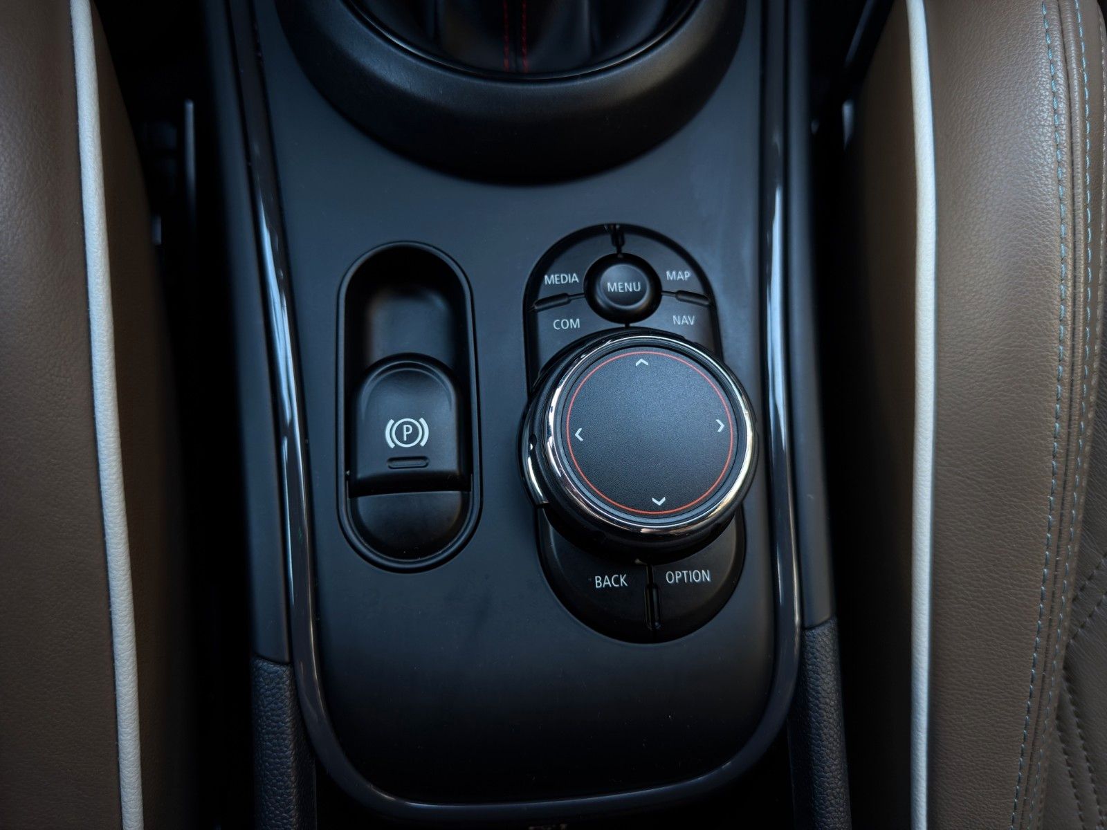 Fahrzeugabbildung MINI Countryman S (Cooper)*Bluetooth*PDC*Chili-Paket*