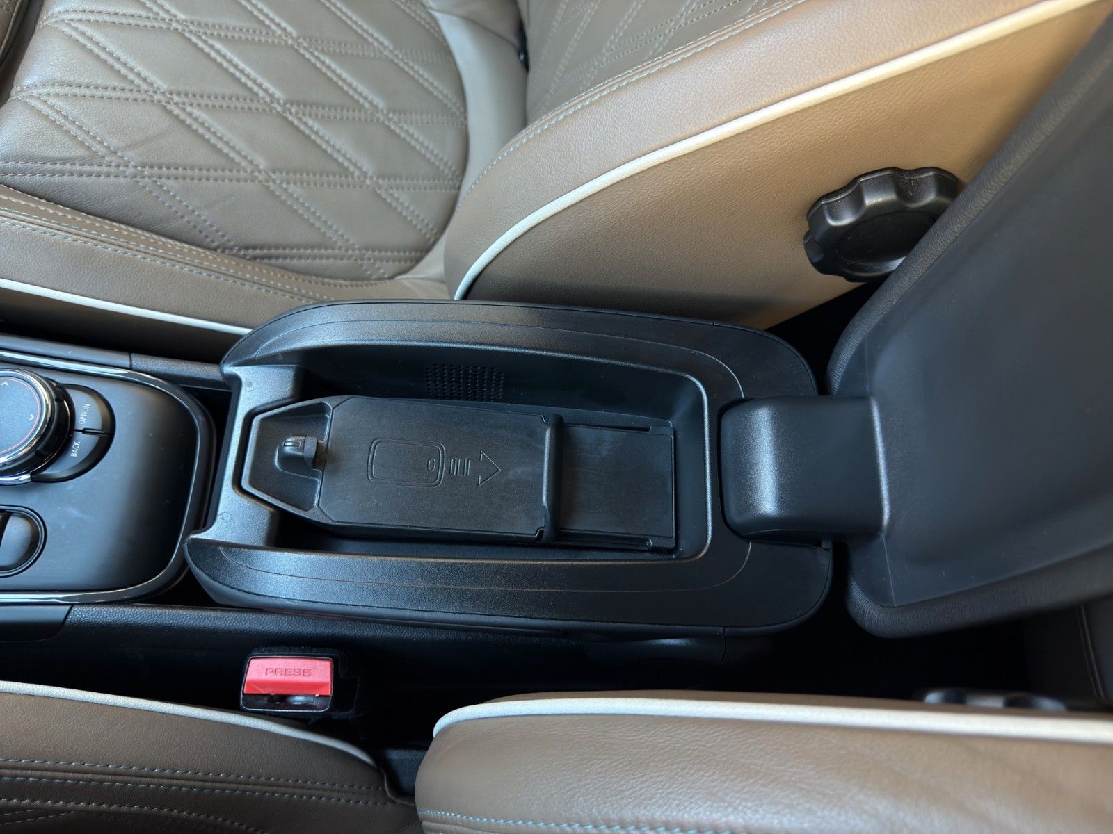 Fahrzeugabbildung MINI Countryman S (Cooper)*Bluetooth*PDC*Chili-Paket*