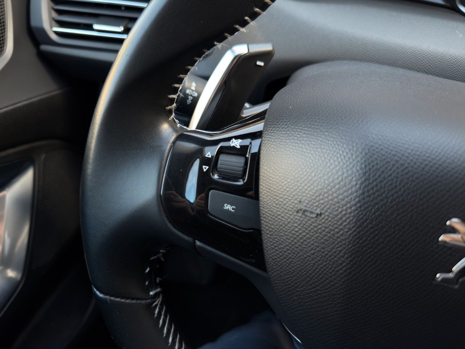Fahrzeugabbildung Peugeot 308 SW Active Business *.1.Hand*CarPlay*