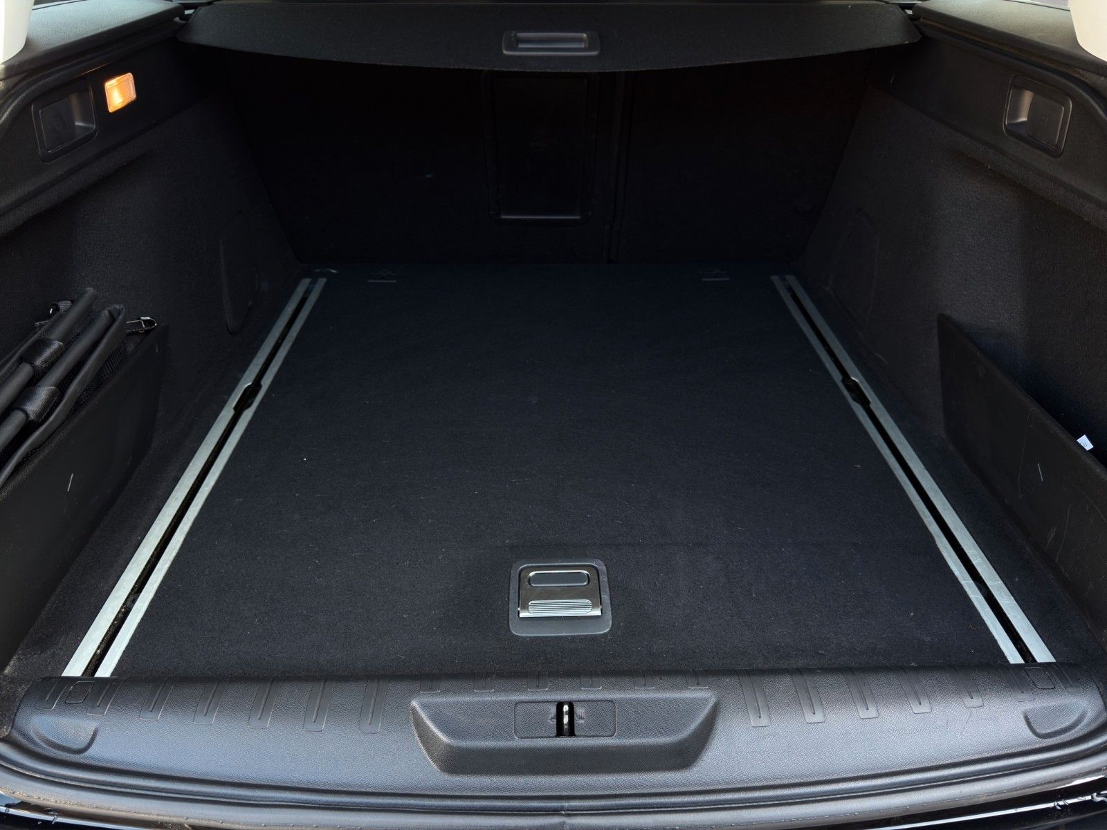 Fahrzeugabbildung Peugeot 308 SW Active Business *.1.Hand*CarPlay*