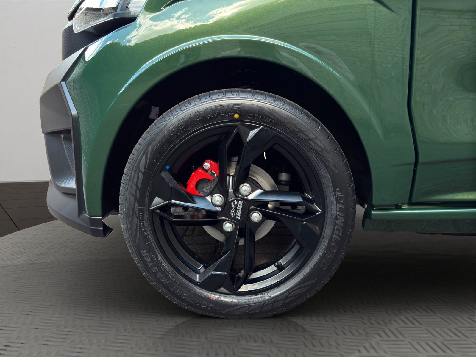 Fahrzeugabbildung Ligier JS 50 D Elite E5+ *1.Hand*CarPlay*