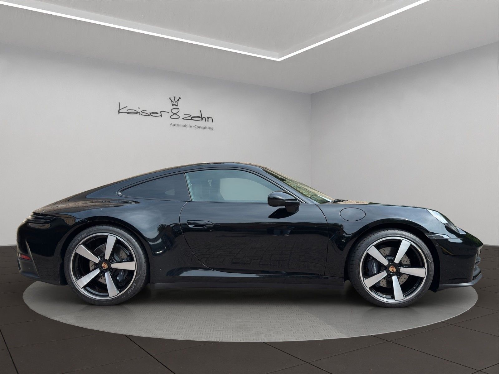 Fahrzeugabbildung Porsche 911 992.2 Carrera*PanoDach*SportAGA*Sport-Chrono