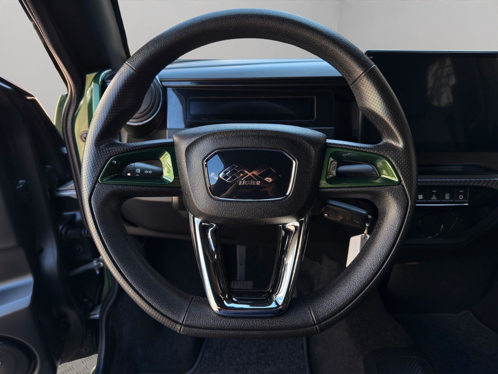 Fahrzeugabbildung Ligier MyLi E R.EBEL X 12 Kw *Klima*CarPlay*