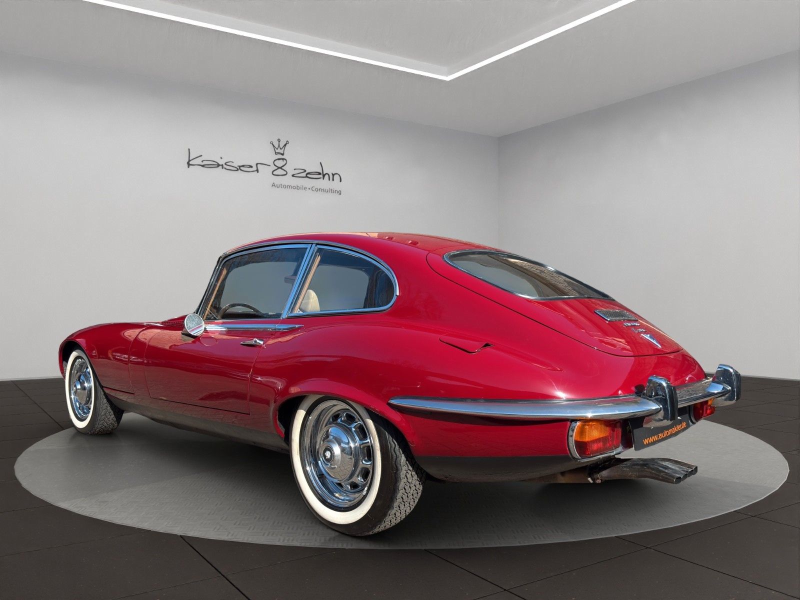 Fahrzeugabbildung Jaguar E-Type Serie 3 V12 Coupé *Classic Data 2-*