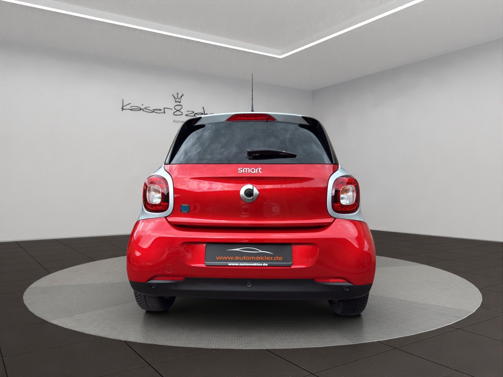 Fahrzeugabbildung Smart ForFour EQ *1.Hand*Plus-Paket mit CarPlay*