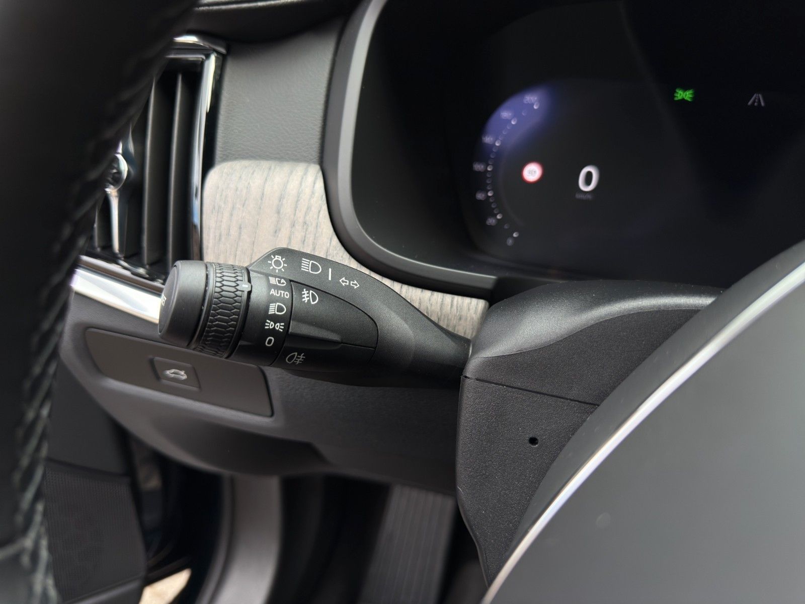 Fahrzeugabbildung Volvo V90 Cross Country Ultimate AWD*CarPlay*AHK*